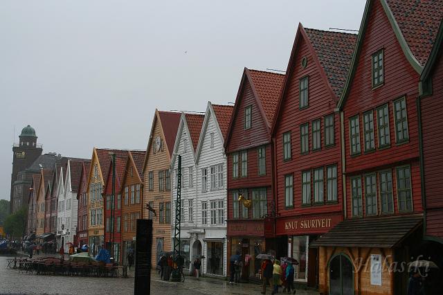 Norwegia (2398).JPG - Bergen w deszczu (Bryggen)